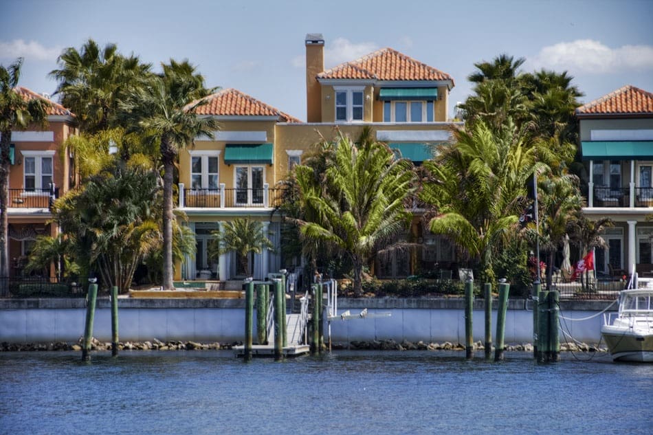 Dana Shores Waterfront Homes for Sale Tampa, Fl Close to TIA