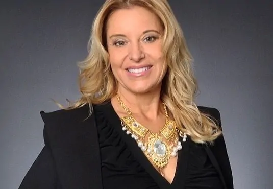 Rae Anna Conforti, Realtor